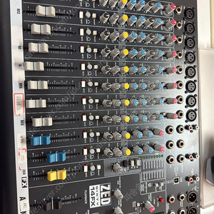 ALLEN&HEATH ZED60-14Fx