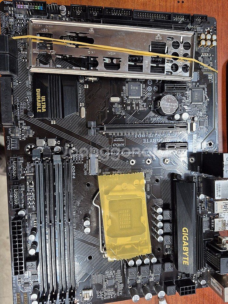 컴퓨터메인보드/CPU/RAM/SSD/POWER/VGA카...--0