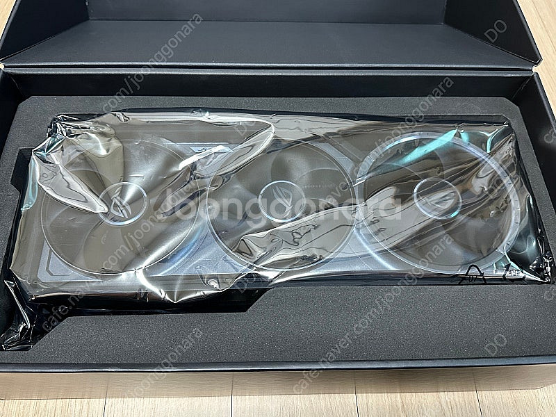 ASUS ROG Astral 지포스 RTX 5080 아...--1