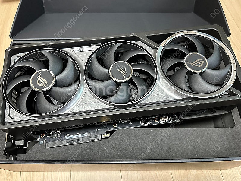 ASUS ROG Astral 지포스 RTX 5080 아...--2