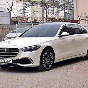벤츠 인증중고 S클래스 중고 흰색 2023년식 11,031km S450L 4MATIC 중고차 싼곳
