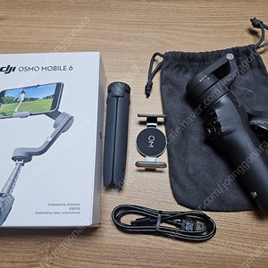DJI 오즈모 모바일6 판매합니다.