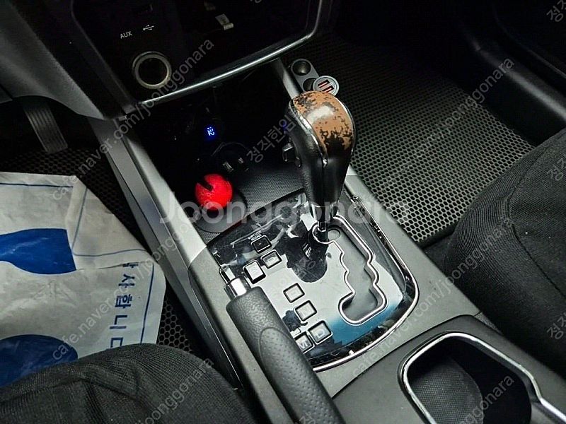 KG모빌리티(쌍용) 뉴코란도C 2WD 20 CVT 판매...--7