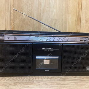 독일 그룬딕 카세트라디오(RR-350)