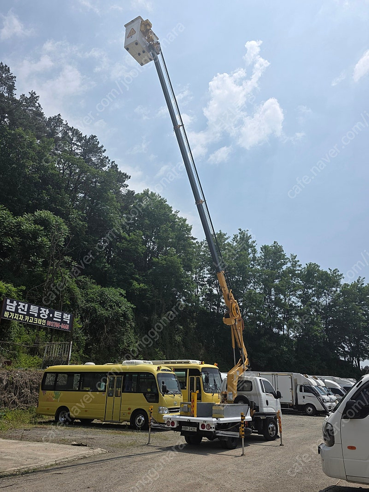 17m 작업 1.2톤 고소작업차 동해기계항공 DHS17AP 팝니다. 이미지