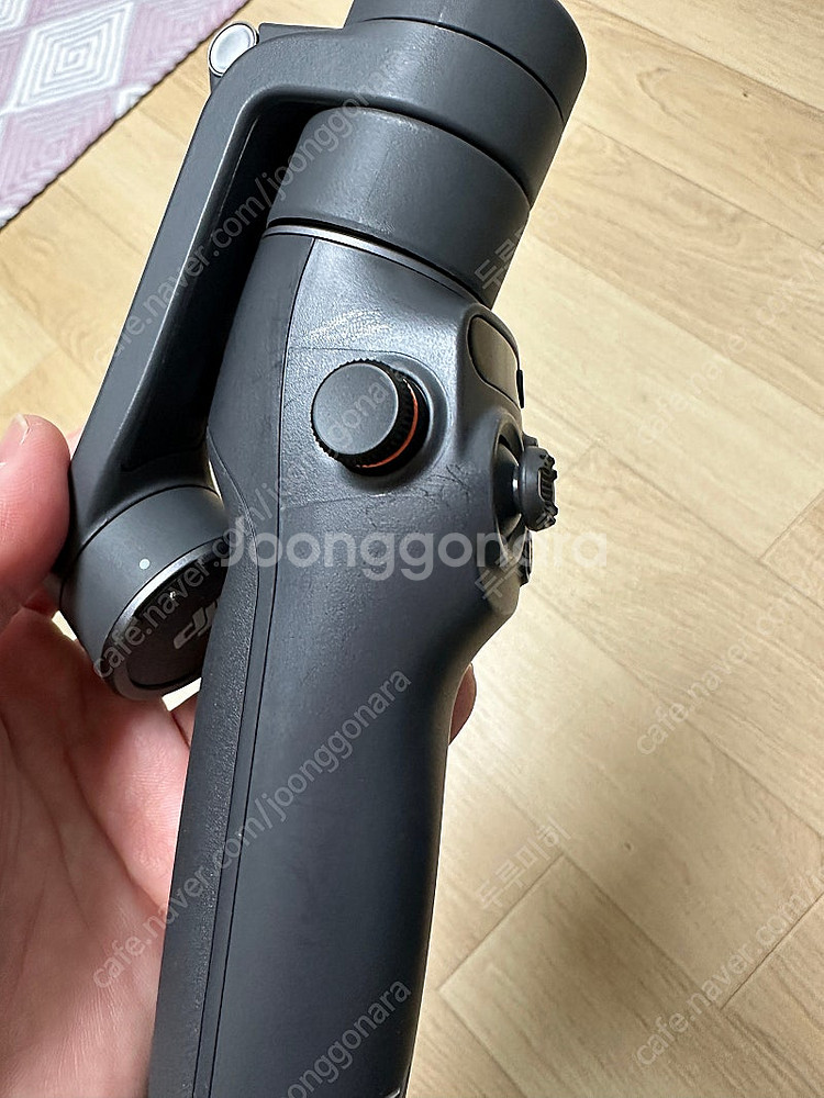 OSMO mobile 6 짐벌 팝니다.--1