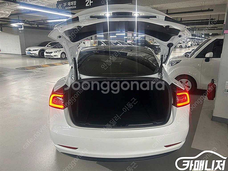 Model 3 Long Range (0톤) | 2021...--6