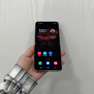 93897 갤럭시Z플립2 5G 브론즈 256GB 부산 중고폰 팝니다 14만원