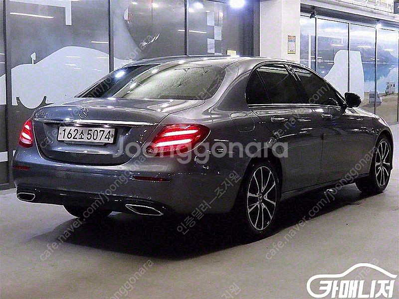 [벤츠]E-클래스 W213 E250 아방가르드 (5인승...--4
