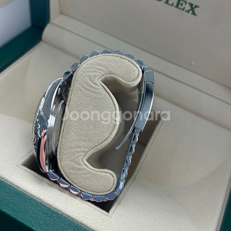 [팝니다] 롤렉스 데이트저스트 블루 로만 41mm 126334 쥬빌리 - 2022년식--3