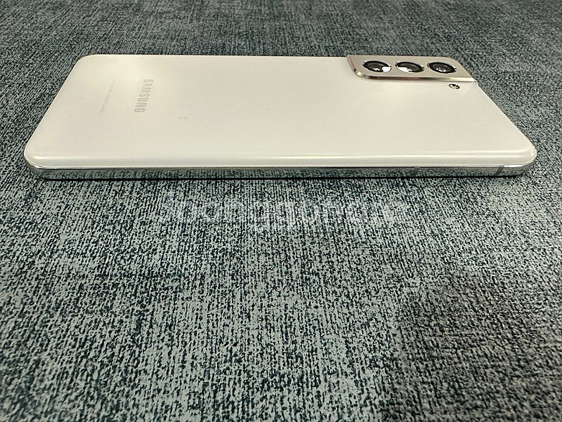 (파손없는 가성비 최고폰) 갤럭시S21 256G 화이트...--5