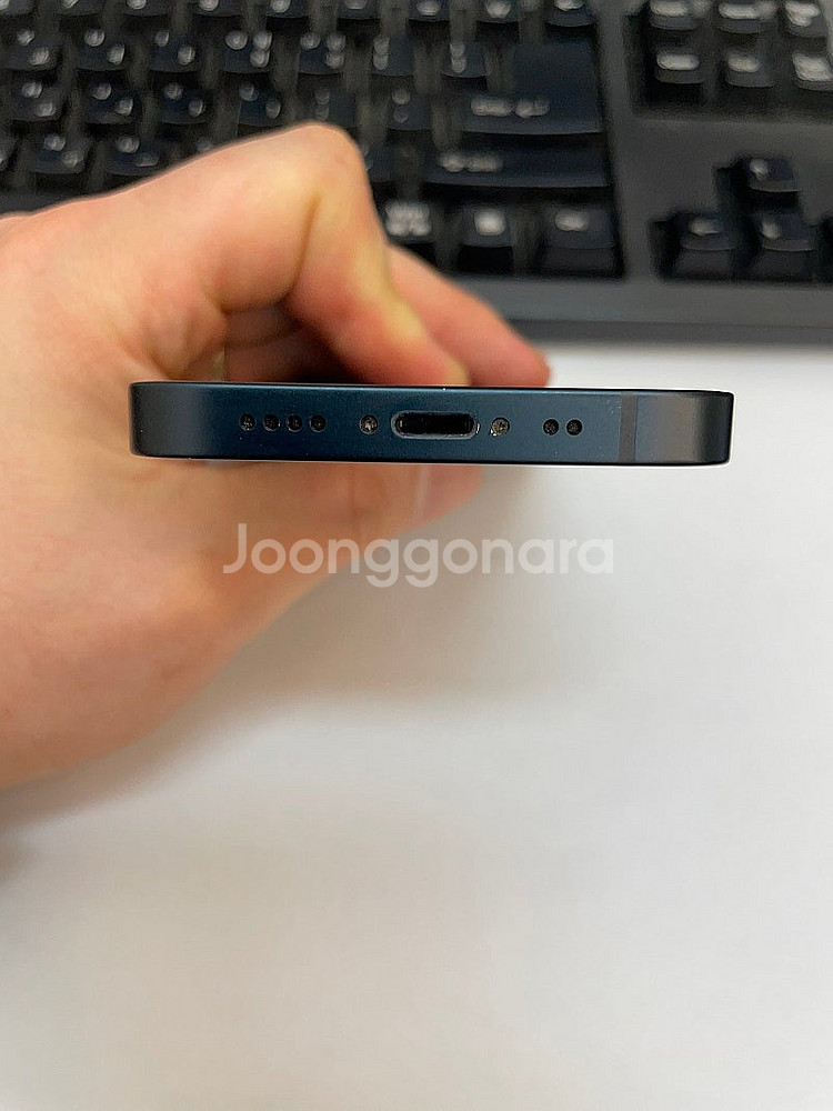 아이폰13미니 블랙 128GB 상태좋은중고35만팝니다.--5