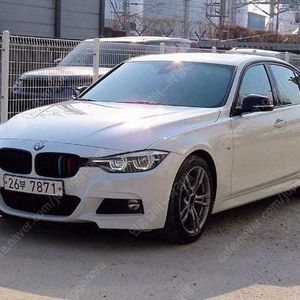 중고차 BMW 3시리즈(6세대) 320i M 스포츠 쉐도우 에디션 19년형 88,000키로 중고차전액할부 ★ 여유자금 ★ 수원 ★