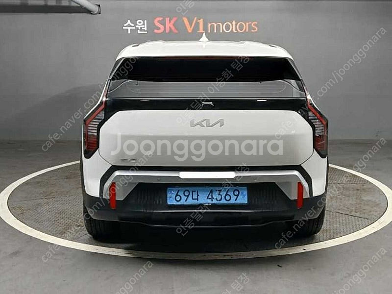 10,844 km EV3 중고 전기중고차 롱레인지 에어...--8