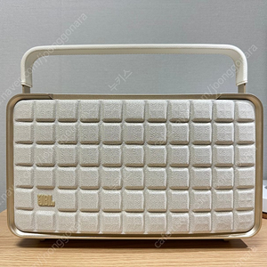 JBL 어센틱 300 스피커 화이트 판매합니다