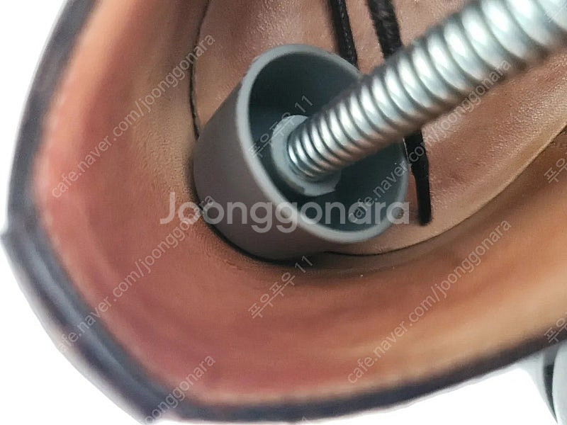 처치스 콘술 브라운 UK8 F--3