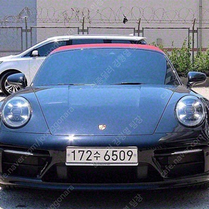 포르쉐 911 중고차 중고자동차 서울중고차 할부가능 수입중고차 검정색 2020년식 7,428km 카레라 4S 카브리올레 수원중고차