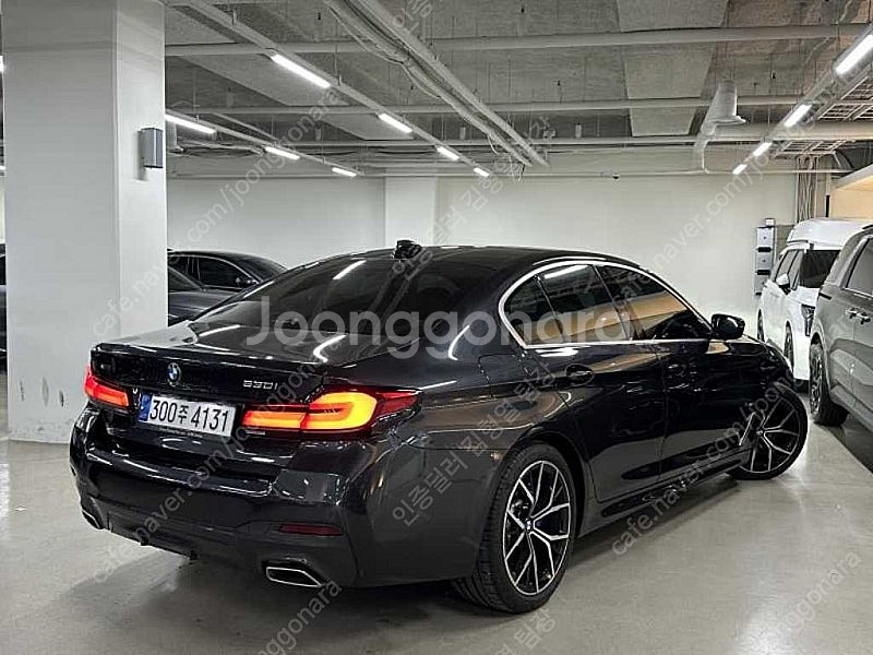 BMW 5시리즈 수입중고차시세 2022년식 13,888...--3