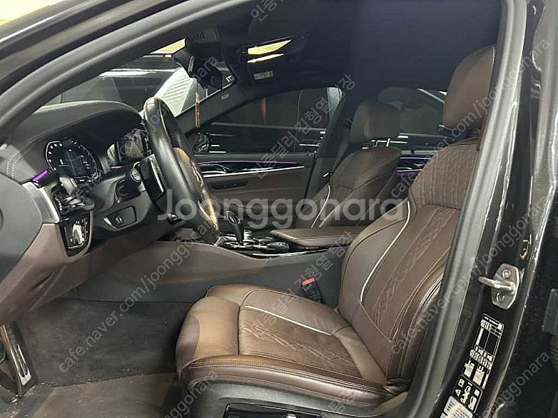 BMW 5시리즈 수입중고차시세 2022년식 13,888...--8