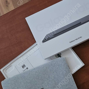 갤럭시탭 s9 fe 플러스 팝니다