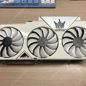 갤럭시 RTX2080 HOF(호프) 화이트 팝니다