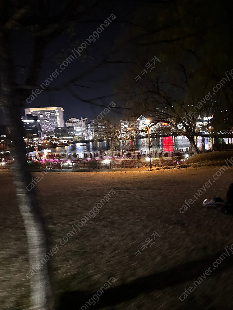 킨들 스크라이브 64 기가 제이드팝니다--0