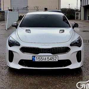 [기아]스팅어 마이스터 2WD 2.5 마스터즈 2023 년 휘발유 중고차 전액할부 중고차리스 중고차수출