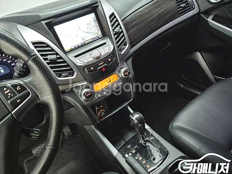 [KG모빌리티(쌍용) ]뉴코란도C 2WD 2.0 CVT...--1