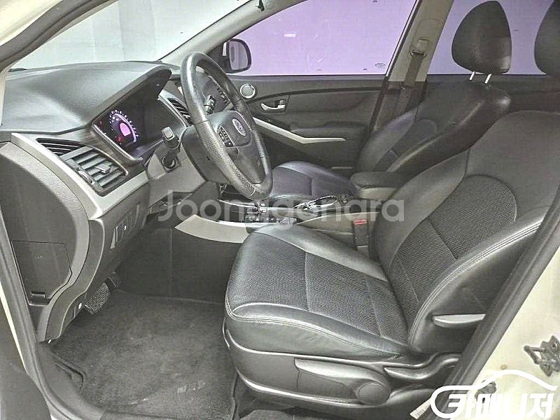 [KG모빌리티(쌍용) ]뉴코란도C 2WD 2.0 CVT...--2