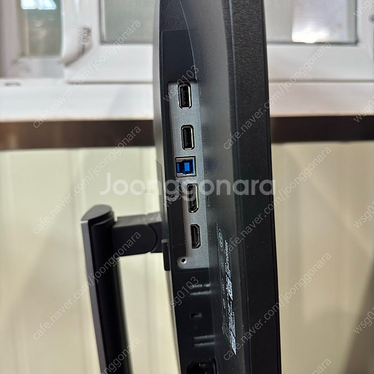 DELL P2421D 24인치 모니터 판매합니다.--2