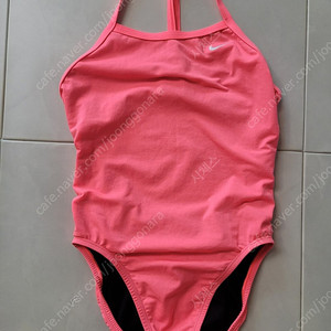 나이키 스윔 레이서백 핫펀치 30
