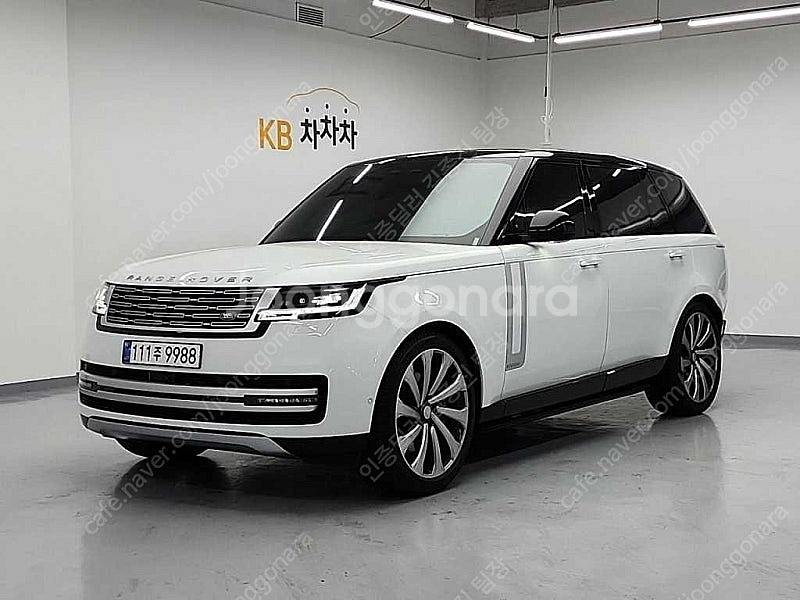 랜드로버 중고 흰색 2024년식 873km 4.4 P5...--0