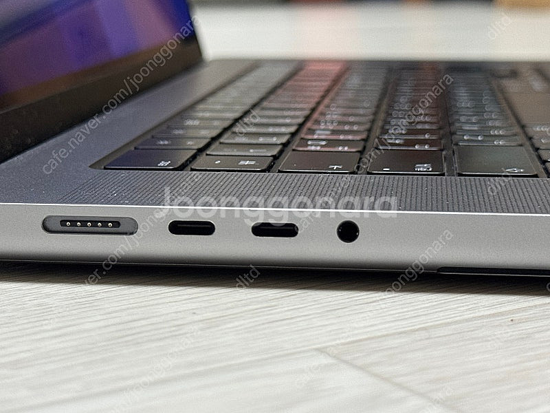 맥북 프로 m1 pro 16인치 16gb 1tb--5