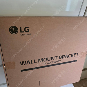 미개봉 새제품 65g4 65g5 전용 LG 정품 벽걸이 저렴하게 판매합니다 WB24GCA