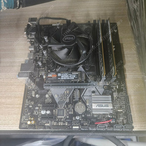 8700k + b360