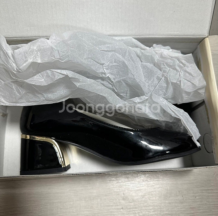작은발 미들 힐 구두 5cm 새상품 220사이즈 둥근코--1