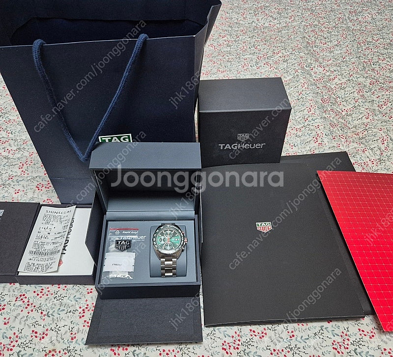 태그호이어 포뮬러1 크로노그래프 신상품--1