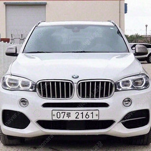@17년식 X5(3세대) M50d xDrive 전국최저가격저신용전액할부최대72개월현금카드리스할부저렴하고 가성비 있는 차량