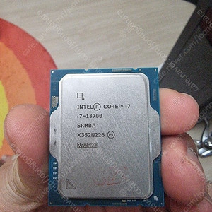 i7 13700 벌크 팝니다
