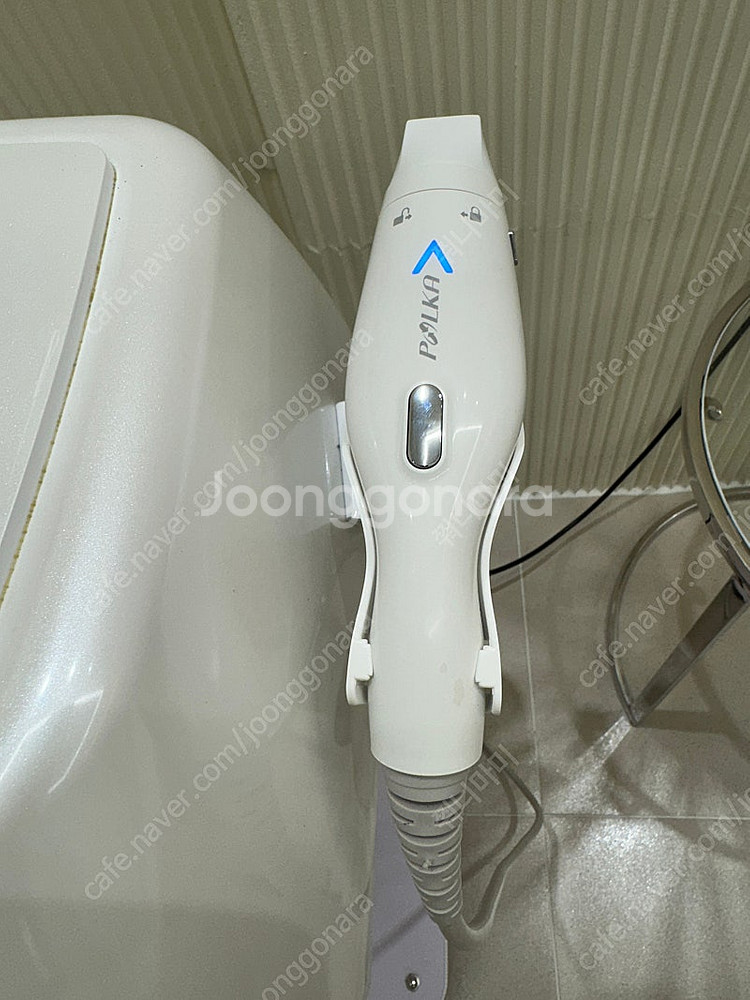 폴카 RF--4