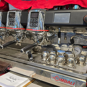 라심발리 커피머신 m100 3그룹 (부산)