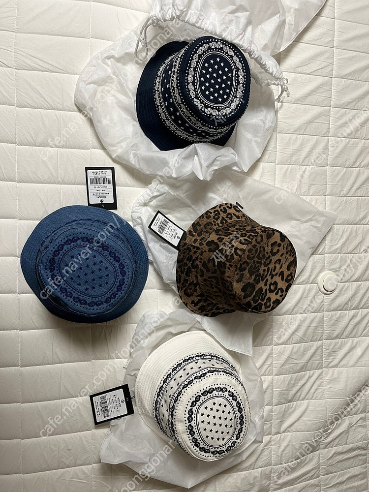 소윰 페도라햇 새제품들 이미지