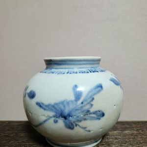 골동품 조선시대 19세기 청화백자 나비문 호