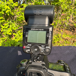 니콘 플래시 SB-700 판매합니다.