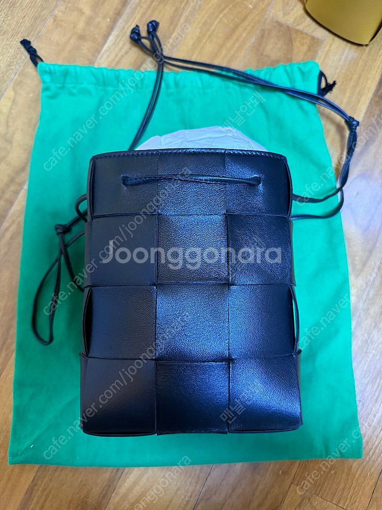 보테가베네타 카세트 버킷--0