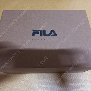 (대전) 휠라 에샤페 레이스 여성용 운동화 1XM02347H 920 240mm 새상품 팝니다.