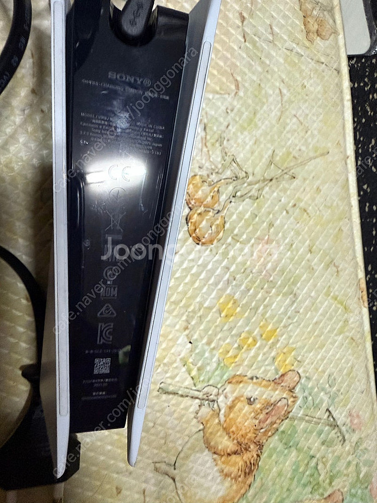듀얼센스 정품 충전거치대--1