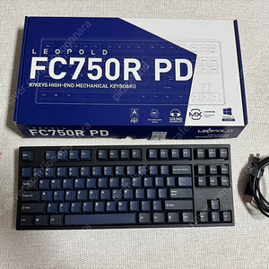 FC750R PD 영문 갈축 팝니다