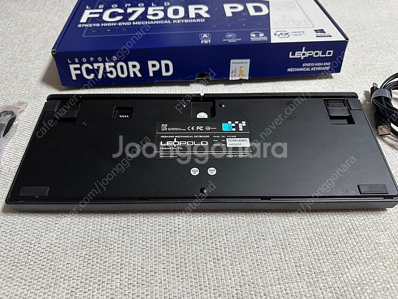 FC750R PD 영문 갈축 팝니다--3