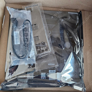 GIGABYTE H610M K 제이씨현 DDR5